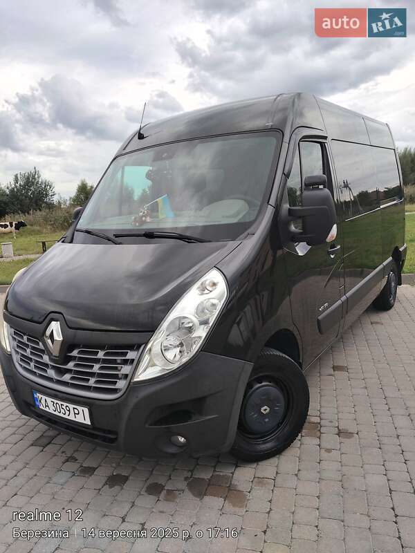 Грузопассажирский фургон Renault Master 2017 в Новом Роздоле