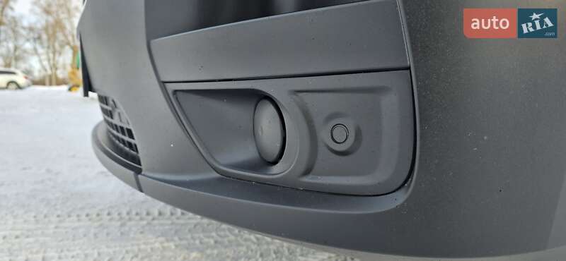 Вантажний фургон Renault Master 2022 в Житомирі