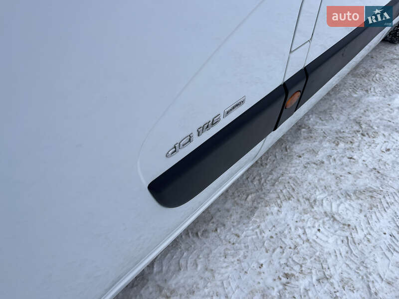 Вантажний фургон Renault Master 2017 в Дубні