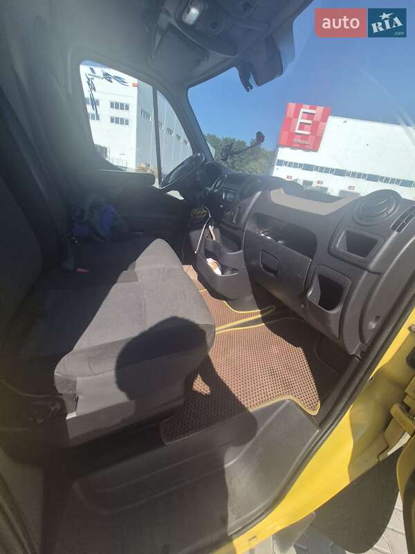 Грузовой фургон Renault Master 2017 в Львове фото 24 Грузовой фургон Renault Master 2017 в Львове