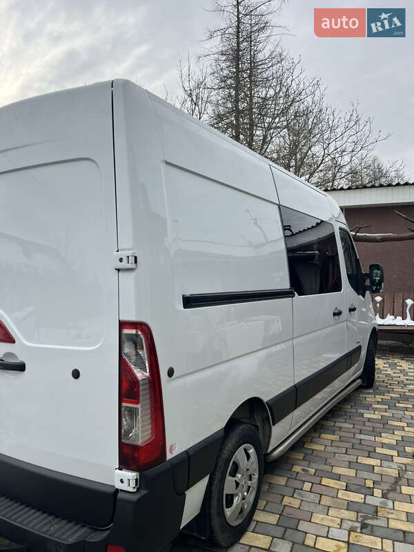 Мінівен Renault Master 2011 в Коломиї