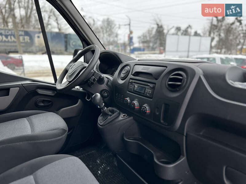 Грузовой фургон Renault Master 2018 в Ровно