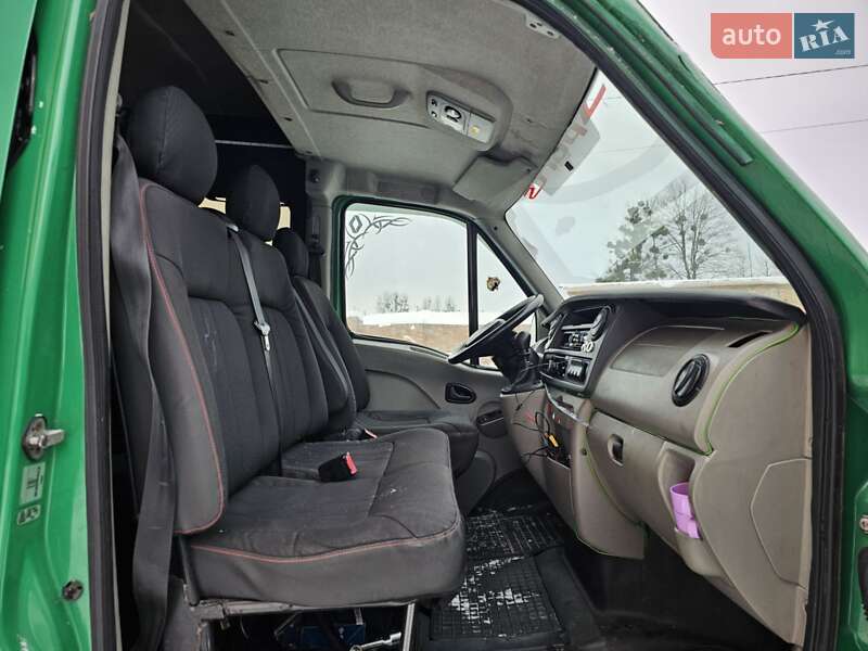 Минивэн Renault Master 2006 в Новом Роздоле