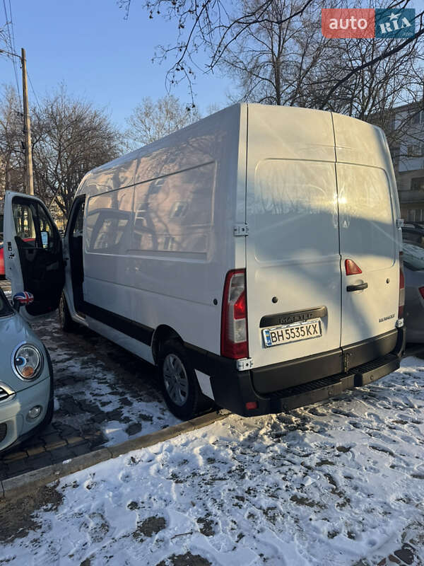 Вантажний фургон Renault Master 2014 в Ізмаїлі