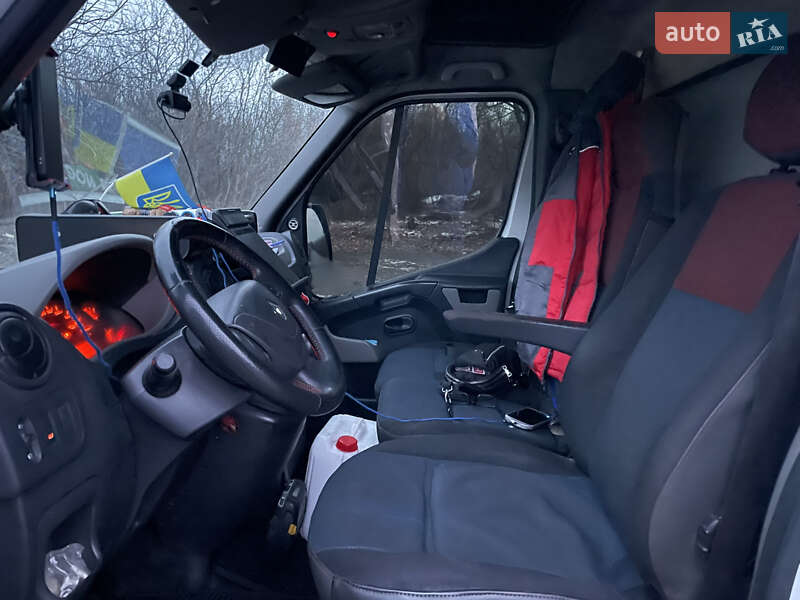 Микроавтобус грузовой (до 3,5т) Renault Master 2014 в Полтаве