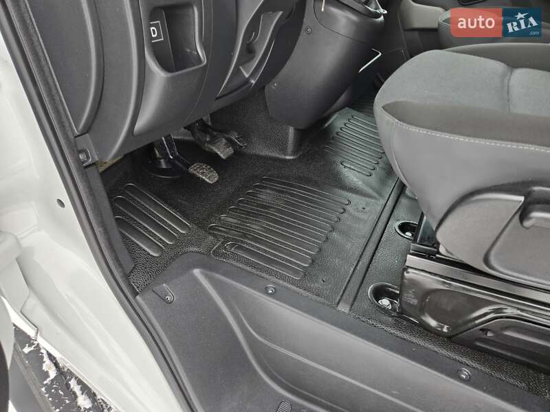 Вантажівка Renault Master 2018 в Луцьку