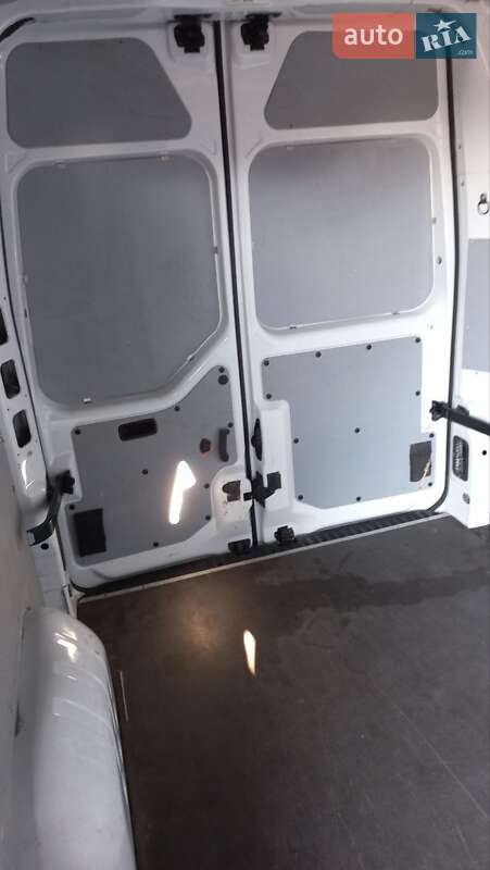 Вантажний фургон Renault Master 2018 в Бердичеві