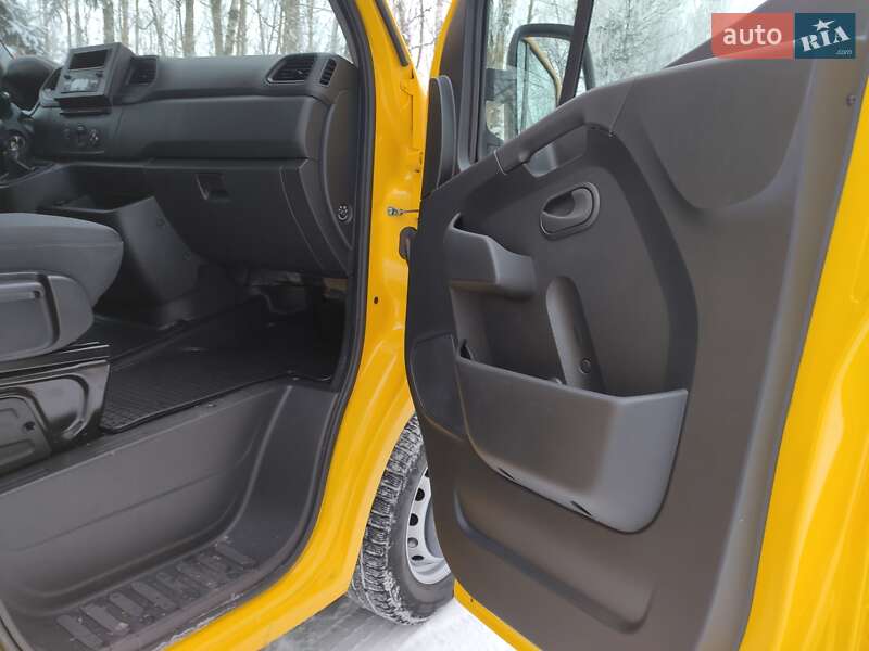 Грузовой фургон Renault Master 2022 в Бердичеве