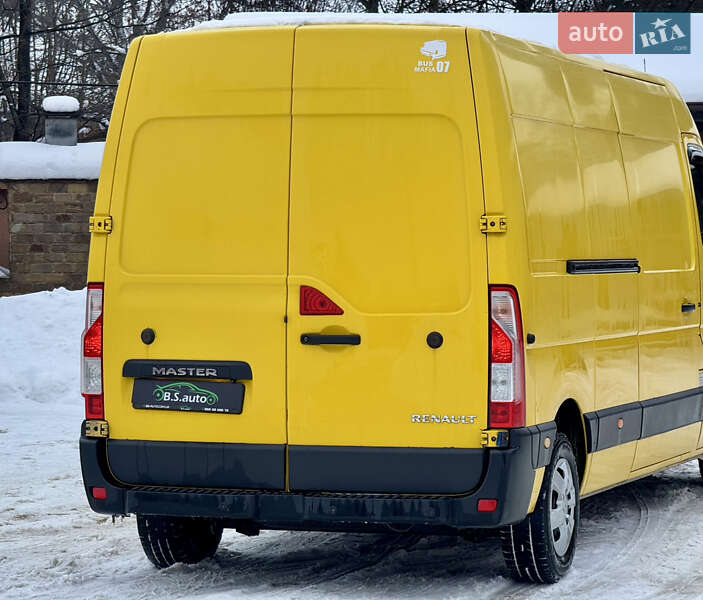 Грузовой фургон Renault Master 2018 в Мукачево
