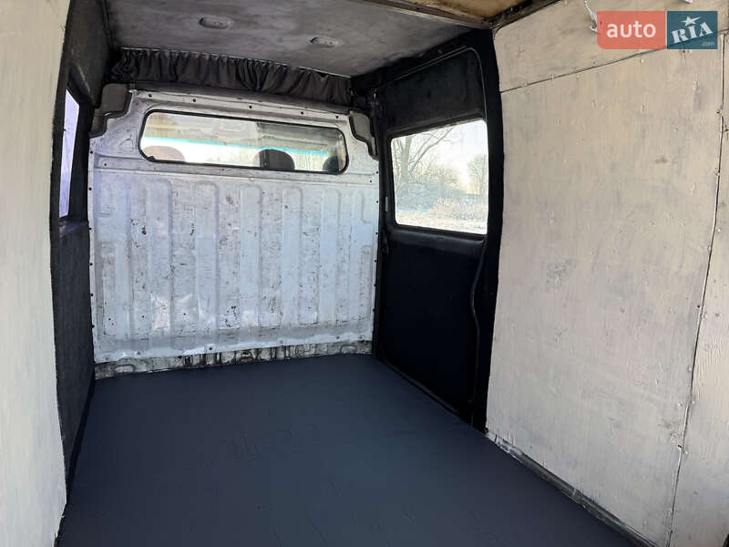 Минивэн Renault Master 2005 в Чернигове