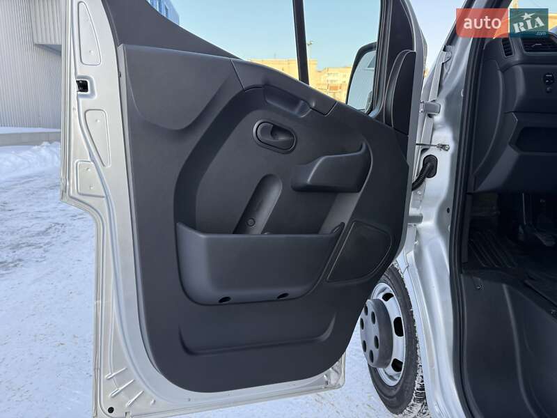 Тентований Renault Master 2022 в Ковелі