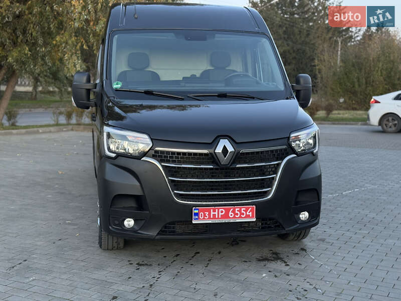 Вантажний фургон Renault Master 2022 в Луцьку