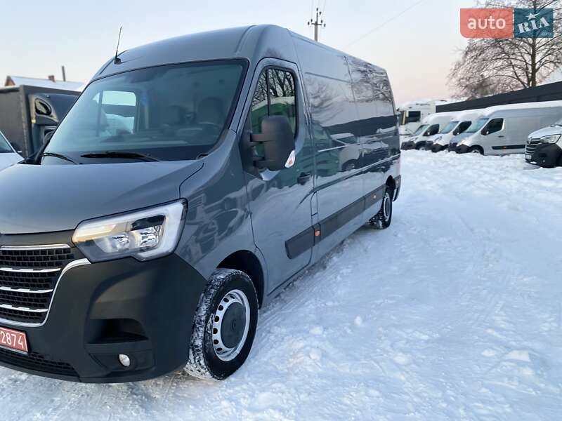 Вантажний фургон Renault Master 2021 в Хусті
