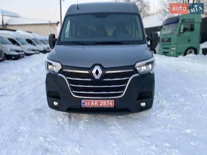Вантажний фургон Renault Master 2021 в Хусті