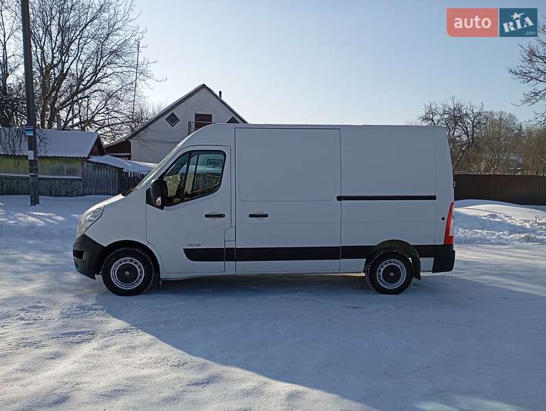 Микроавтобус грузовой (до 3,5т) Renault Master 2011 в Радомышле