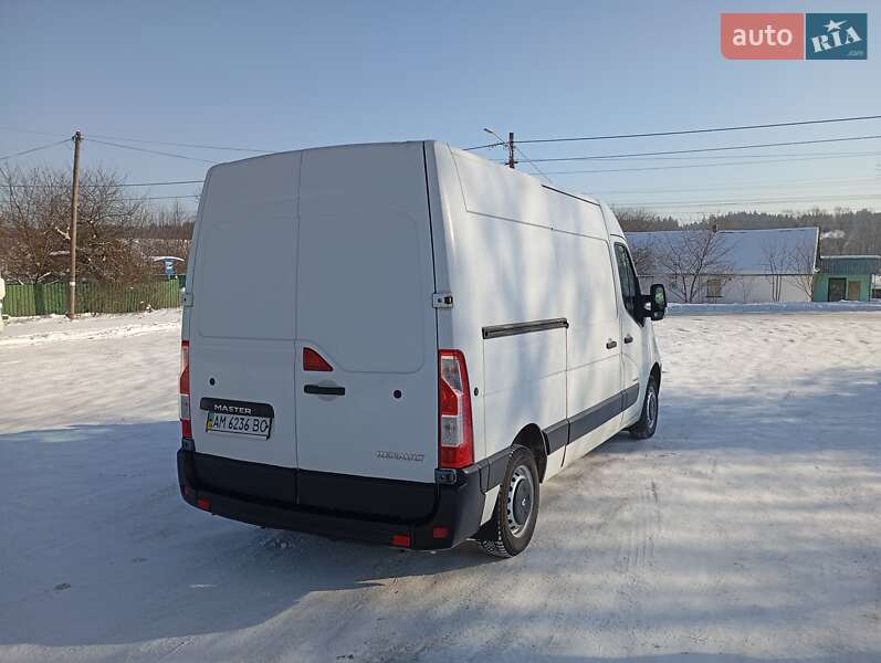 Микроавтобус грузовой (до 3,5т) Renault Master 2011 в Радомышле