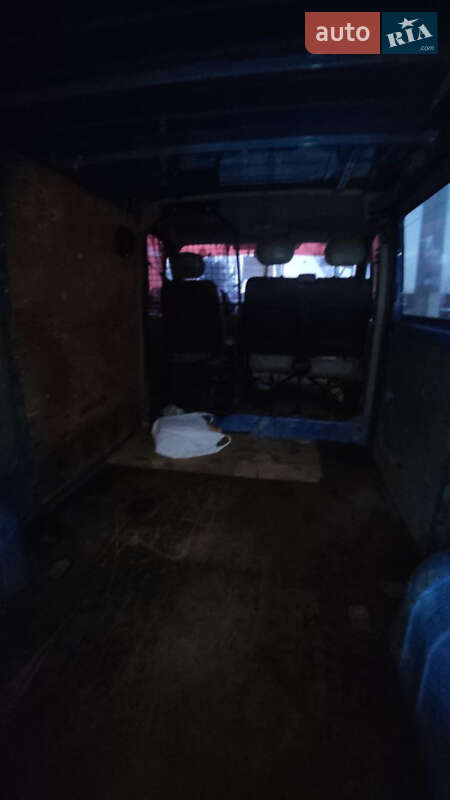 Мікроавтобус вантажний (до 3,5т) Renault Master 2003 в Краматорську