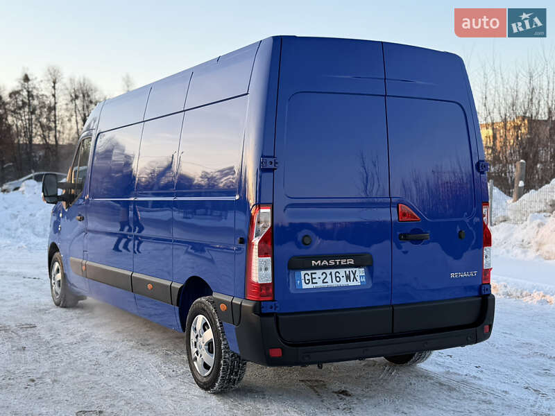 Вантажний фургон Renault Master 2022 в Дубні