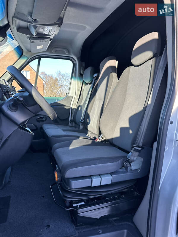 Грузовой фургон Renault Master 2019 в Камне-Каширском