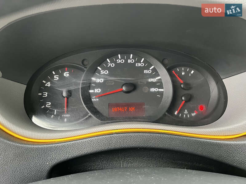 Другие грузовики Renault Master 2015 в Запорожье фото 11 Другие грузовики Renault Master 2015 в Запорожье