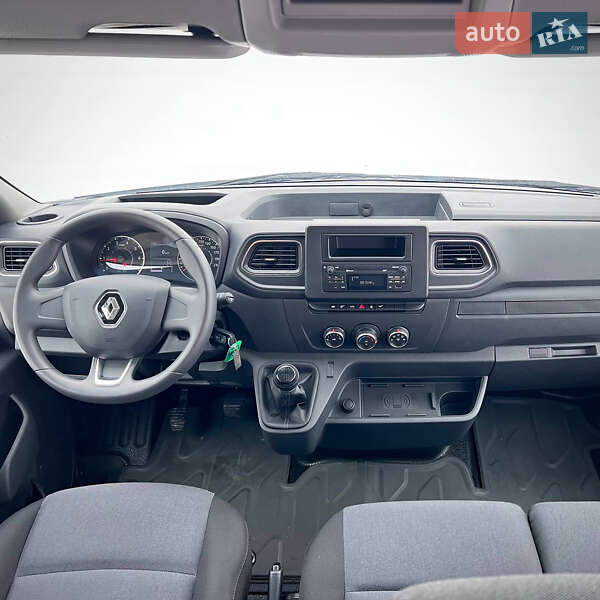 Вантажопасажирський фургон Renault Master 2023 в Києві