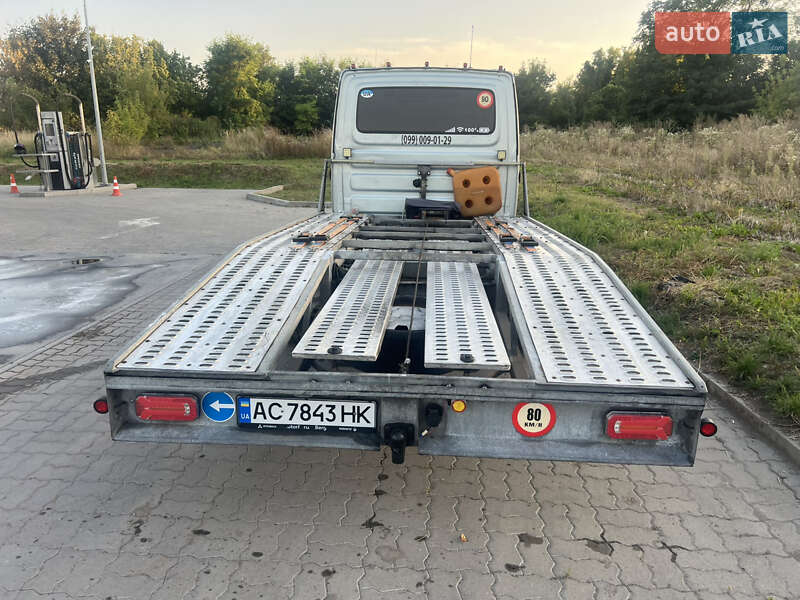 Эвакуатор Renault Master 2010 в Львове фото 5 Эвакуатор Renault Master 2010 в Львове
