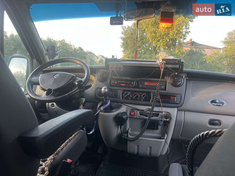 Эвакуатор Renault Master 2010 в Львове фото 24 Эвакуатор Renault Master 2010 в Львове