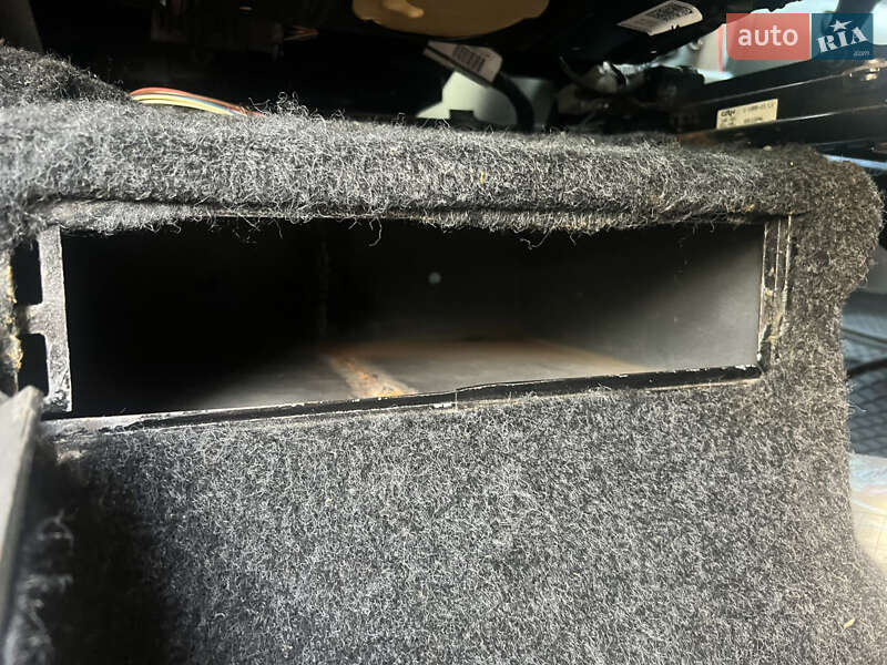 Эвакуатор Renault Master 2010 в Львове фото 40 Эвакуатор Renault Master 2010 в Львове