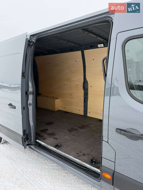 Вантажний фургон Renault Master 2022 в Ковелі