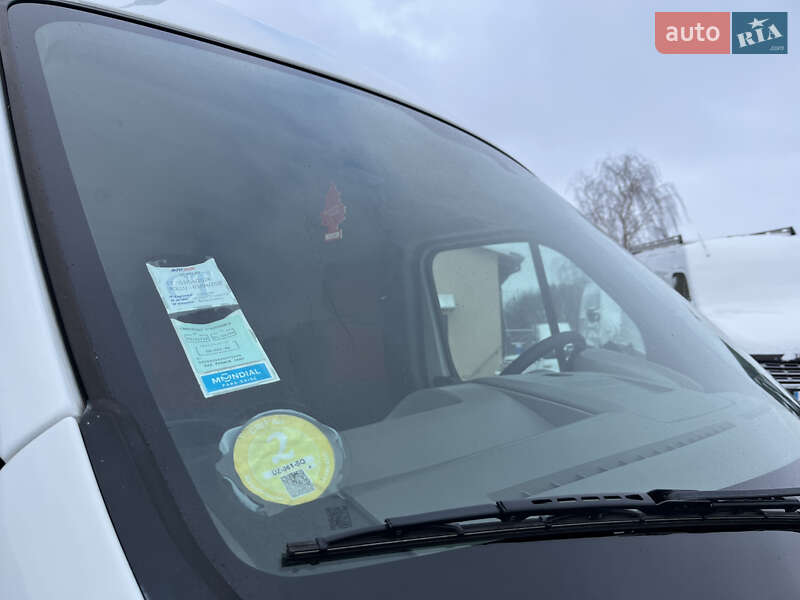 Вантажний фургон Renault Master 2016 в Дубні