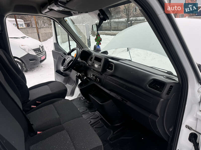 Тентований Renault Master 2022 в Рівному