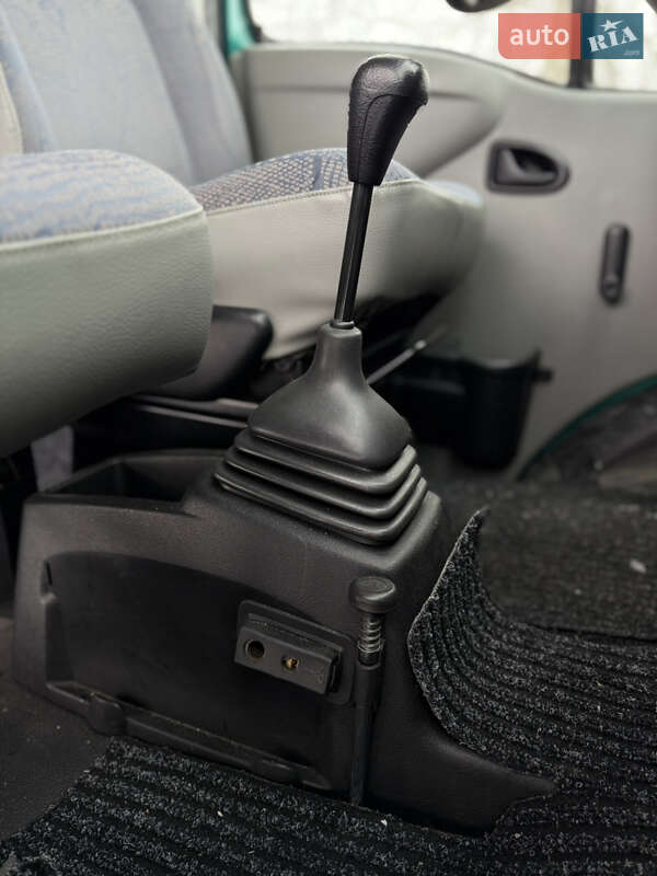 Мінівен Renault Master 2001 в Львові фото 33 Мінівен Renault Master 2001 в Львові