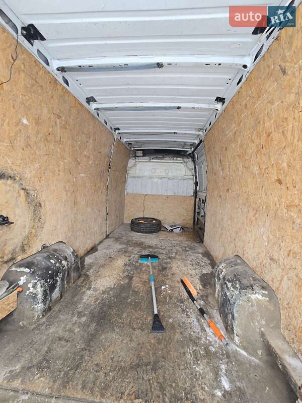 Грузовой фургон Renault Master 2009 в Каменец-Подольском