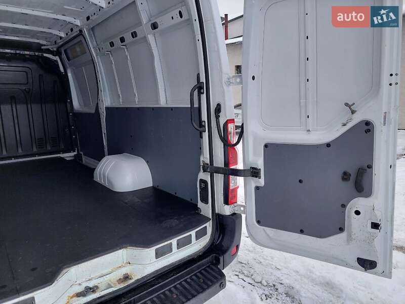 Мікроавтобус вантажний (до 3,5т) Renault Master 2020 в Львові фото 38 Мікроавтобус вантажний (до 3,5т) Renault Master 2020 в Львові