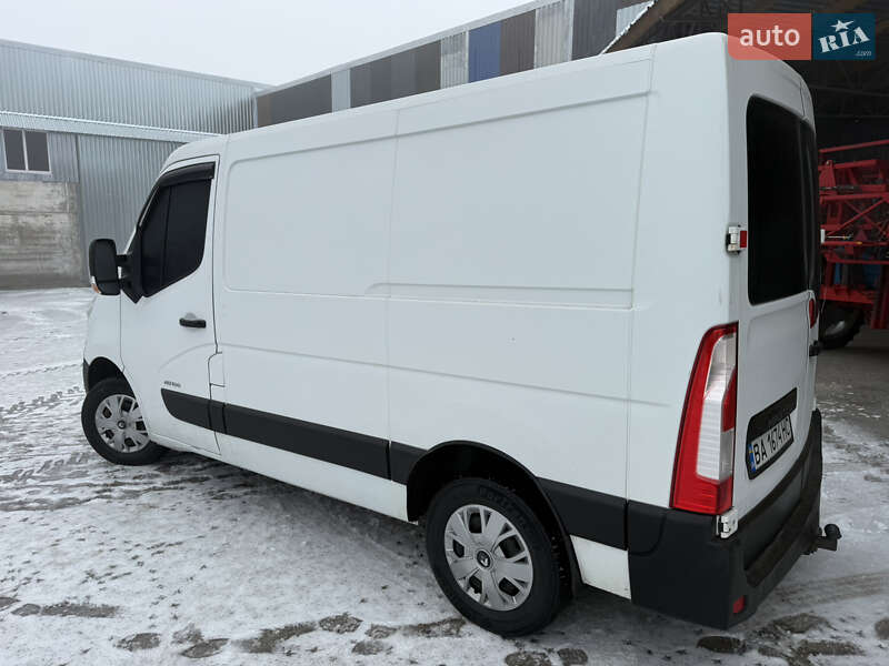Вантажний фургон Renault Master 2012 в Кропивницькому