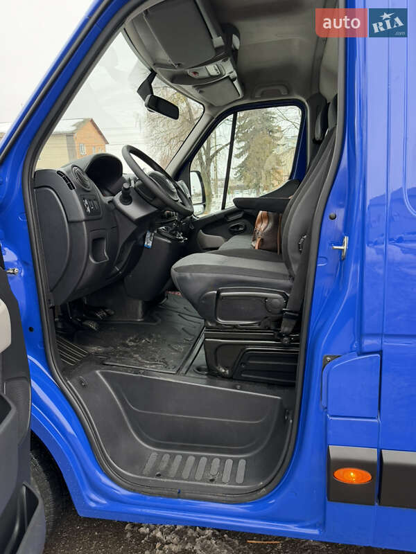 Грузовой фургон Renault Master 2018 в Дубно