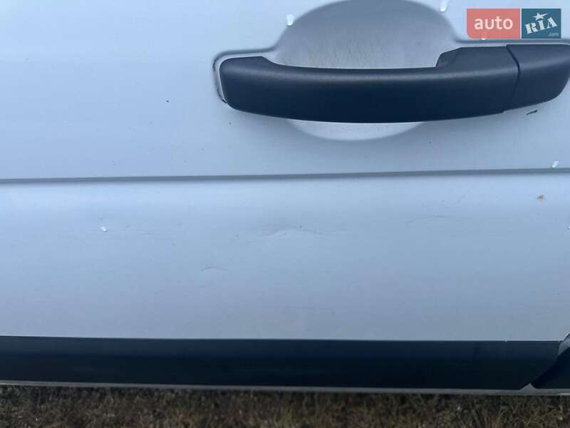 Вантажний фургон Renault Master 2020 в Радомишлі