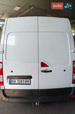 Вантажний фургон Renault Master 2016 в Олександрівці