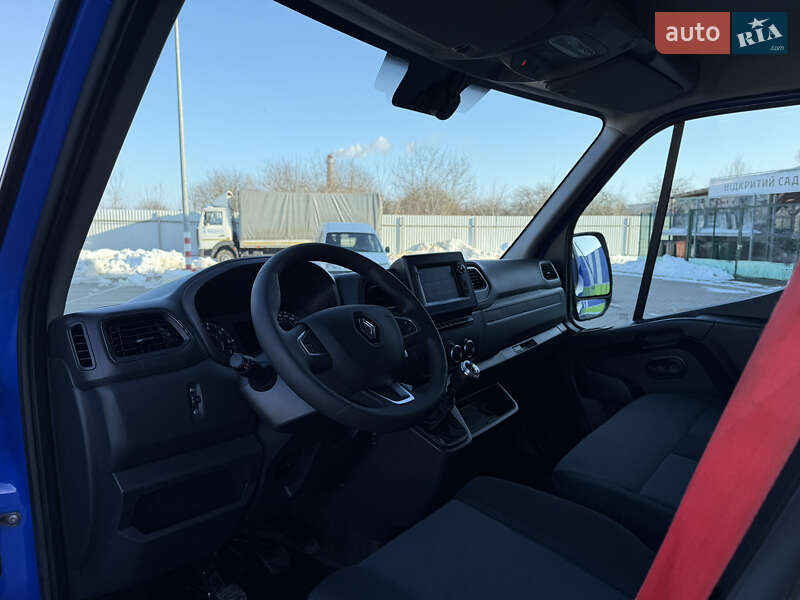 Грузовой фургон Renault Master 2022 в Дубно