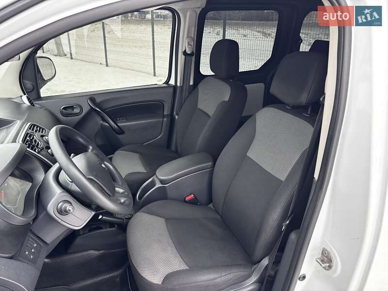 Минивэн Renault Master 2020 в Львове