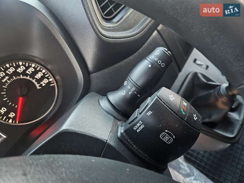 Вантажний фургон Renault Master 2022 в Бердичеві