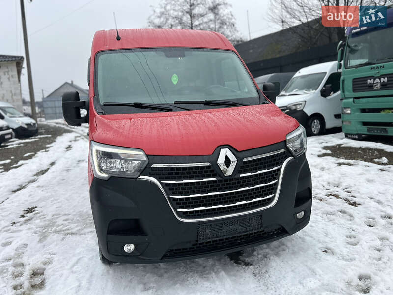Вантажний фургон Renault Master 2024 в Хусті
