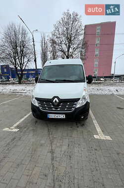 Вантажний фургон Renault Master 2015 в Хмельницькому