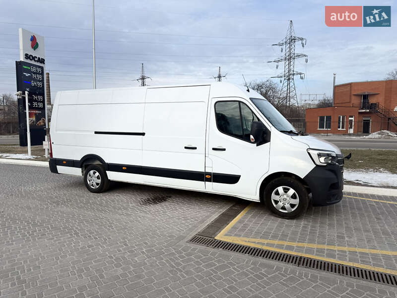 Вантажний фургон Renault Master 2020 в Дніпрі
