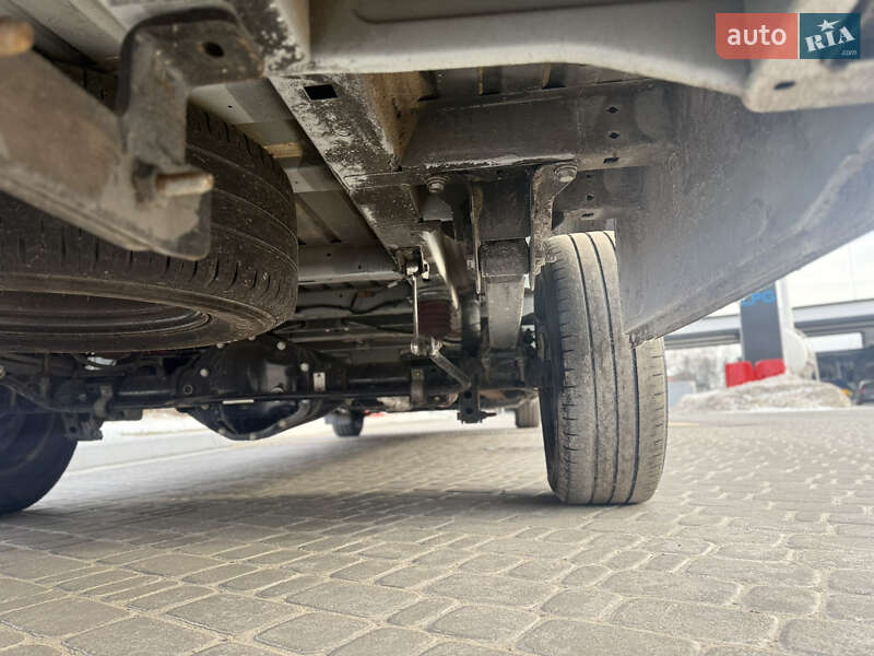 Вантажний фургон Renault Master 2020 в Дніпрі