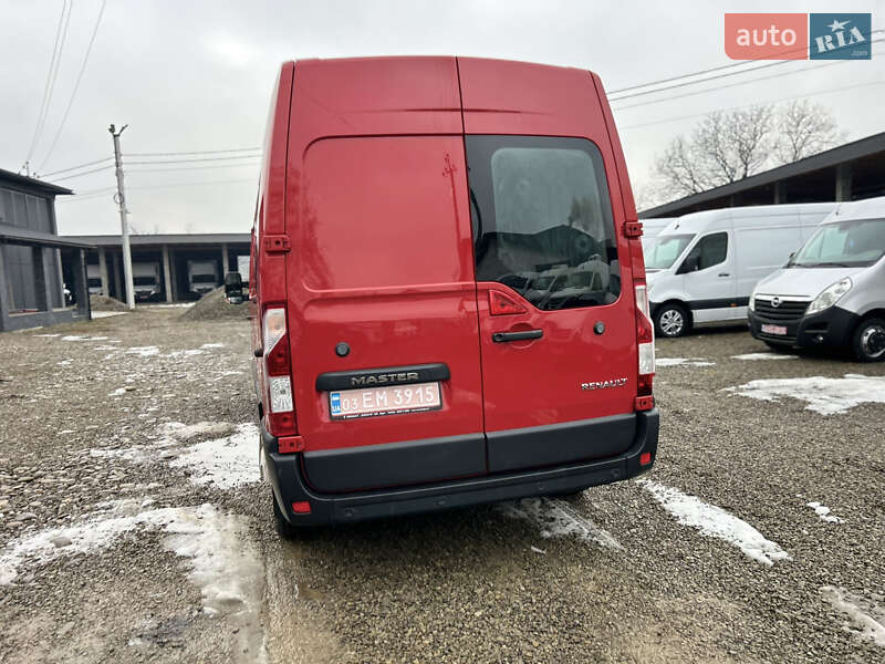 Грузовой фургон Renault Master 2024 в Хусте