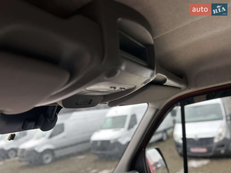 Грузовой фургон Renault Master 2024 в Хусте