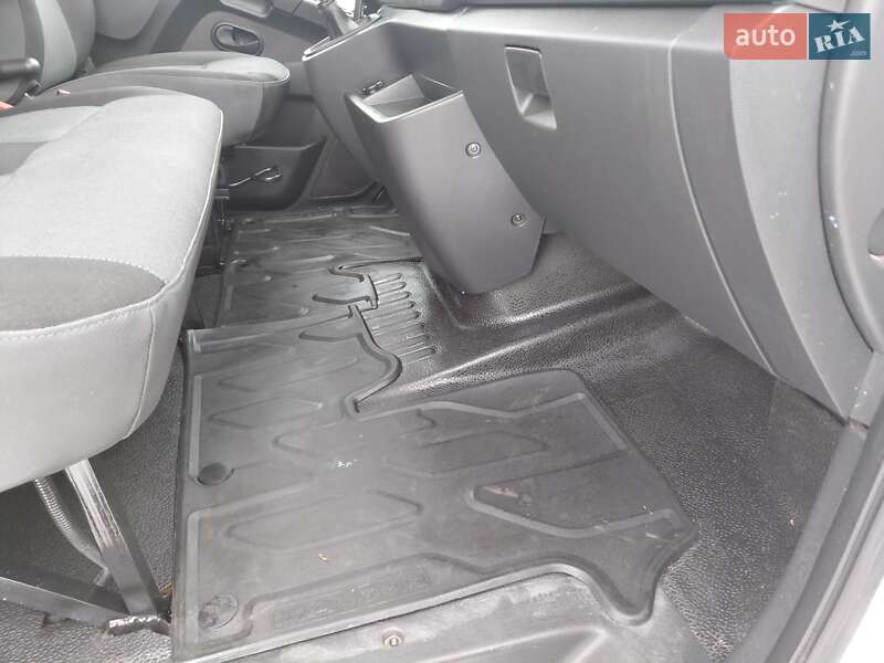 Мікроавтобус вантажний (до 3,5т) Renault Master 2021 в Івано-Франківську