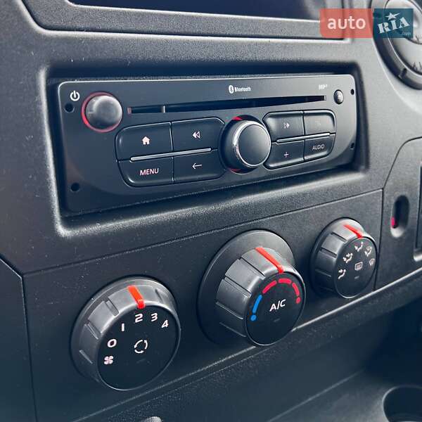 Вантажний фургон Renault Master 2019 в Києві