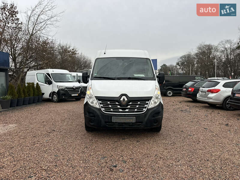 Вантажний фургон Renault Master 2019 в Рівному